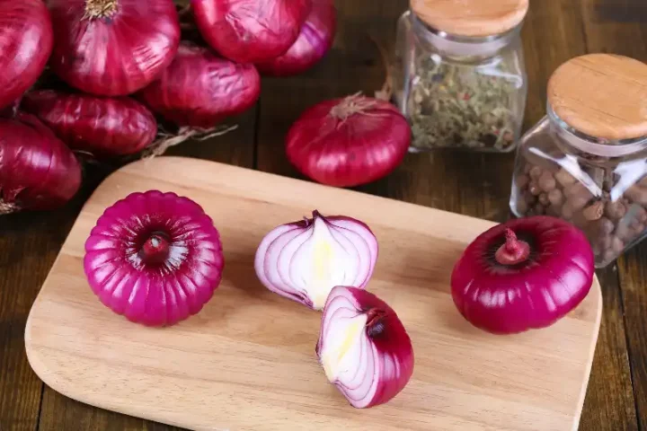 Fitness And Health Benefits Of Red Onions