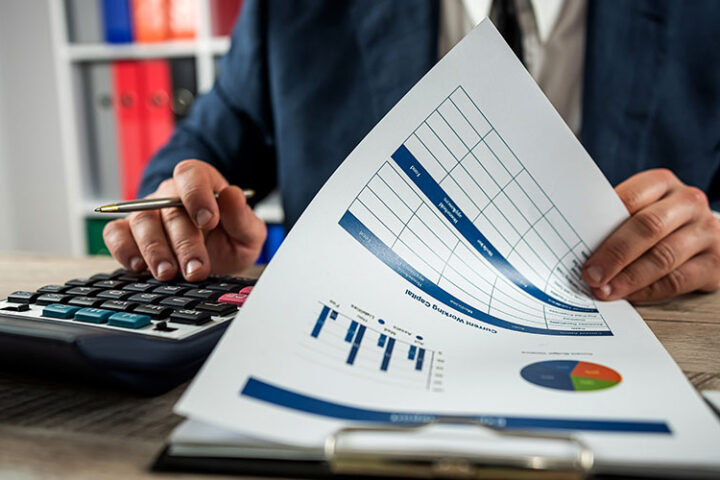 Business Forecasting, Budgeting, and Planning in the UAE